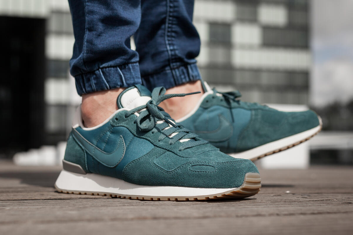 nike-air-vrtx-ltr-iced-jade-